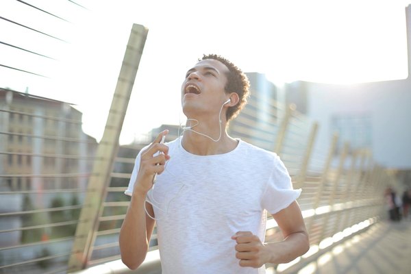 Wie kann man durch mentale Gesundheit die kÃ¶rperliche Gesundheit stÃ¤rken?